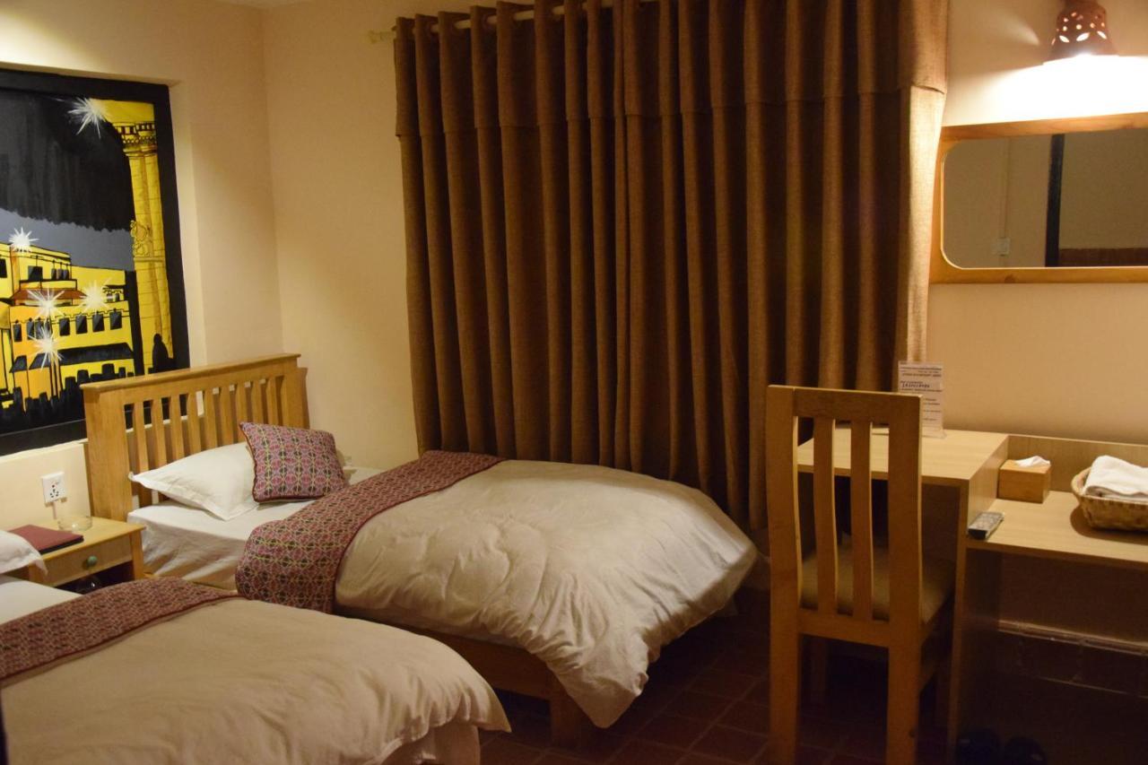 Hotel Siraaj Lalitpur Εξωτερικό φωτογραφία